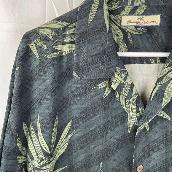 Mens Tommy Bahama Black Green Palm Leaf 100% Silk Button Front Shirt Large - Picture 2 of 6